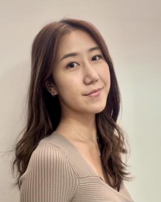 Joelle Hwang
