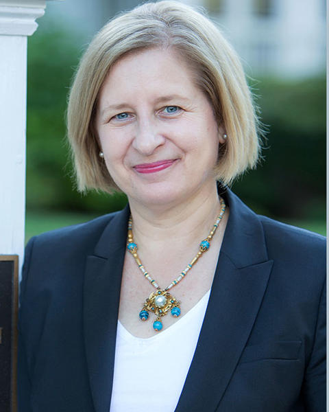 Anne Marie Lipinski